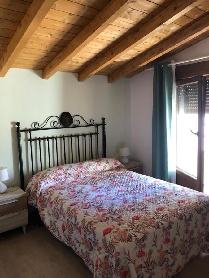 Casa Rural Los 7 Pinos De Gredos Navarredonda Extérieur photo